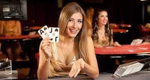 Poker Indonesia live dealer table on chat 7meter